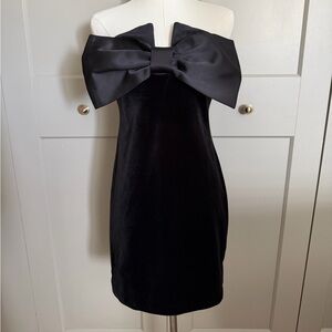 Express Black Bow Strapless Mini Dress Size Small Statement Cocktail